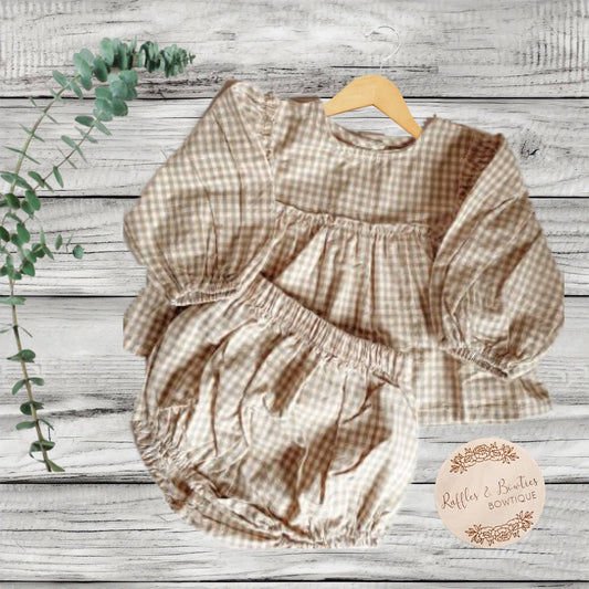 Dainty Gingham 2 Piece Ruffle Short Set Brown